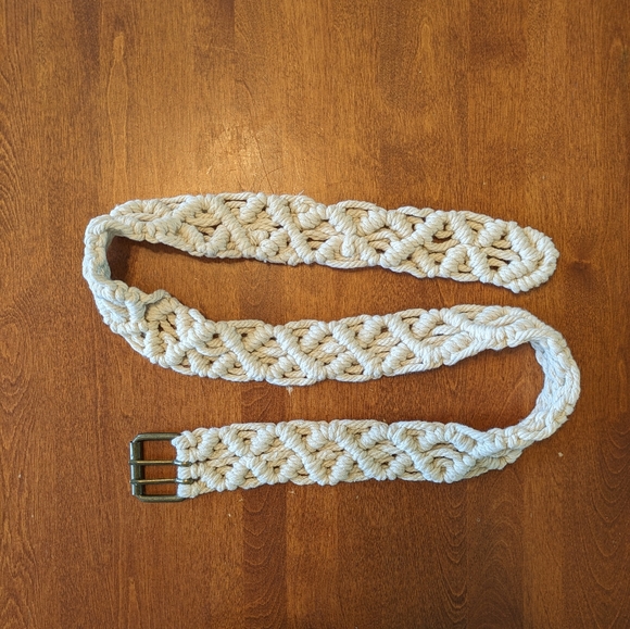 42" Macrame Belt - Picture 1 of 2